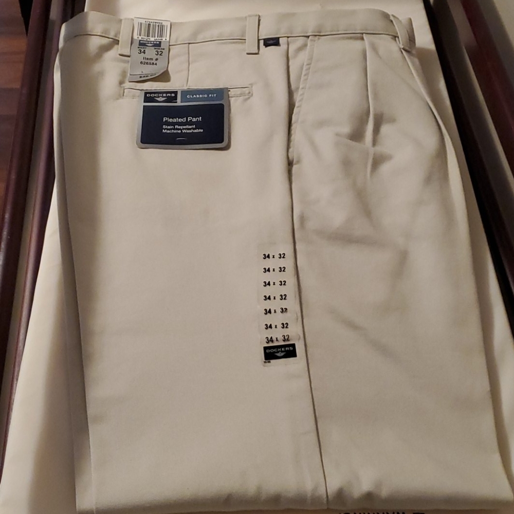 Mens Dockers